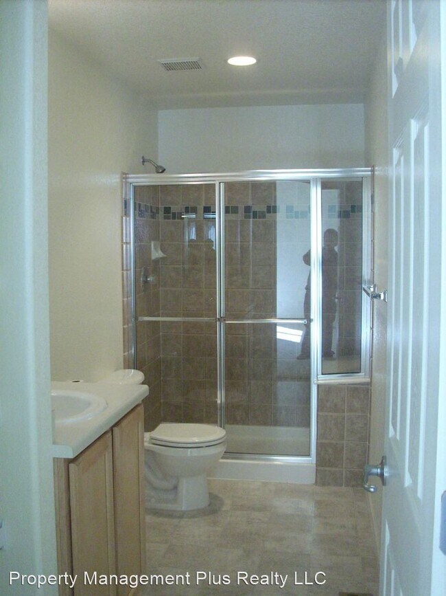 Building Photo - 3 br, 2 bath House - 10597 Butte Dr