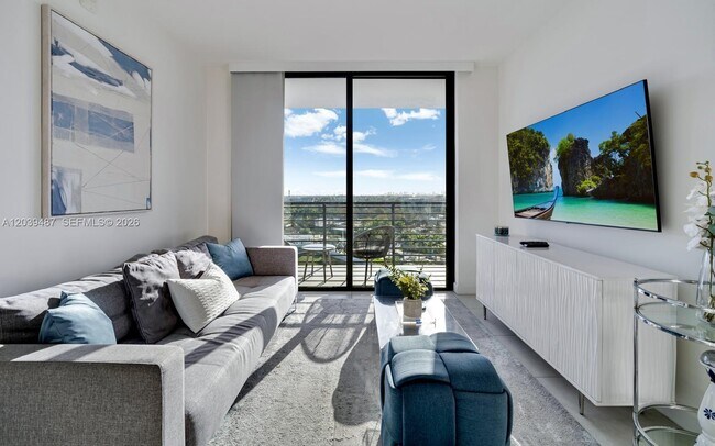 Foto del edificio - 5350 NW 84th Ave
