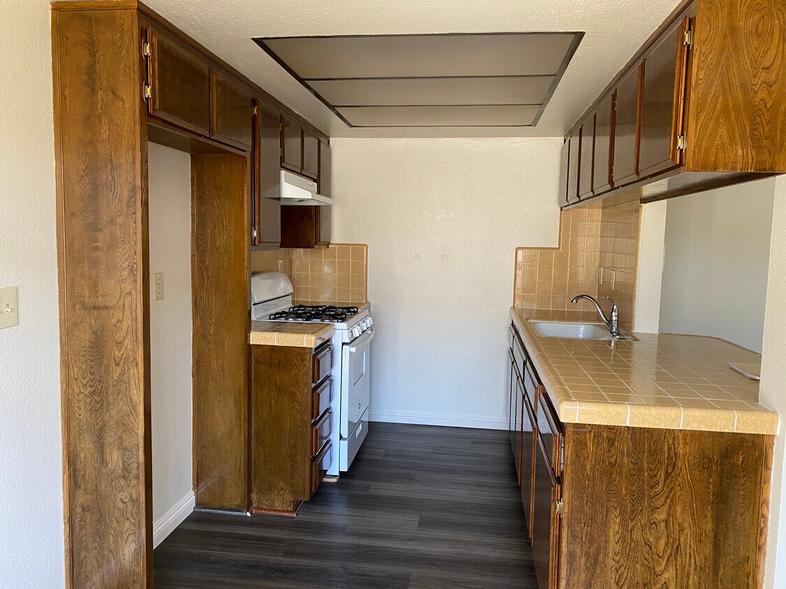 Foto principal - 584 W 17th St