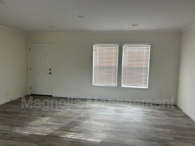 Foto del edificio - 3200 Bobbitt Rd
