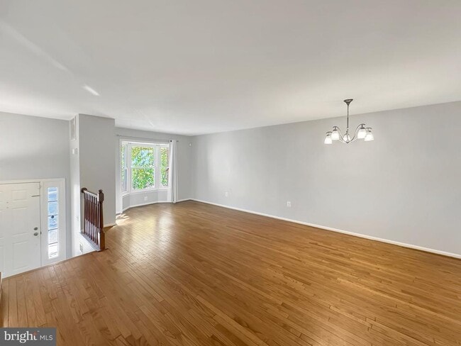 Building Photo - 38 Carriage House Cir