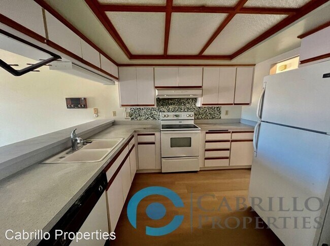 Building Photo - 4 br, 2 bath House - 6443 Lance Court