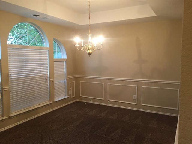 Foto del edificio - 717 Flagstone Way