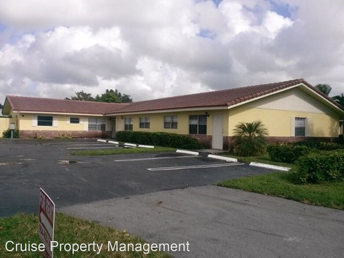 Foto principal - 10551 NW 45th St