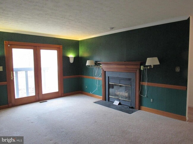 Building Photo - 13704 Primrose Ct