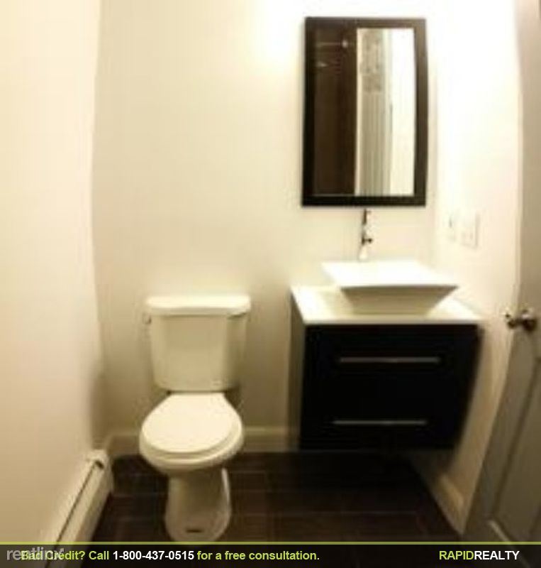 Foto principal - 479 Essex St