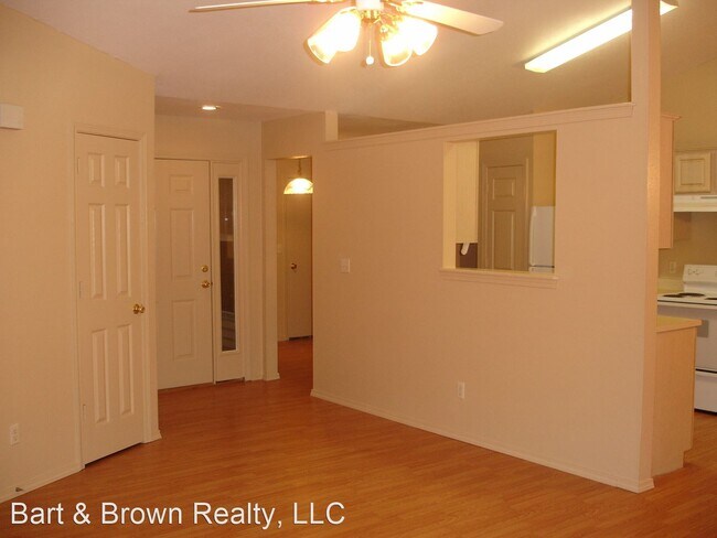 Building Photo - 3 br, 2 bath House - 150 Meadow Ridge N