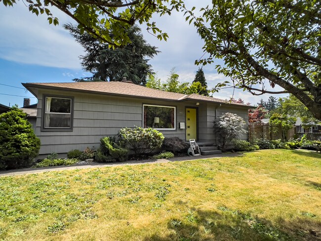 Photo - Classic 1950s 3 Bed 1 Bath home in Portlan...