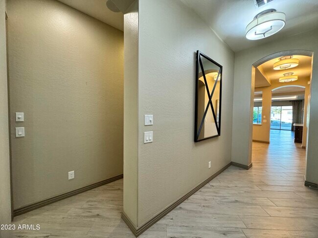 Building Photo - 3456 E Spring Wheat Ln
