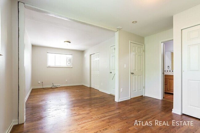 Foto del edificio - 3603 W 90th Pl