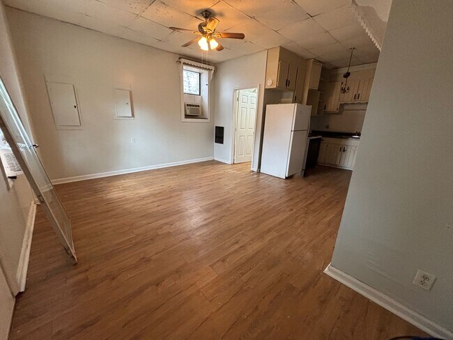 Foto del edificio - 709 Atlanta Hwy