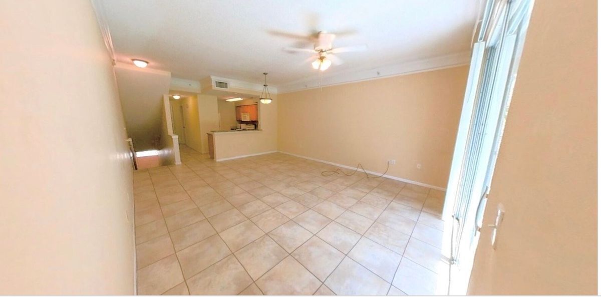 Foto principal - 2056 Alta Meadows Ln