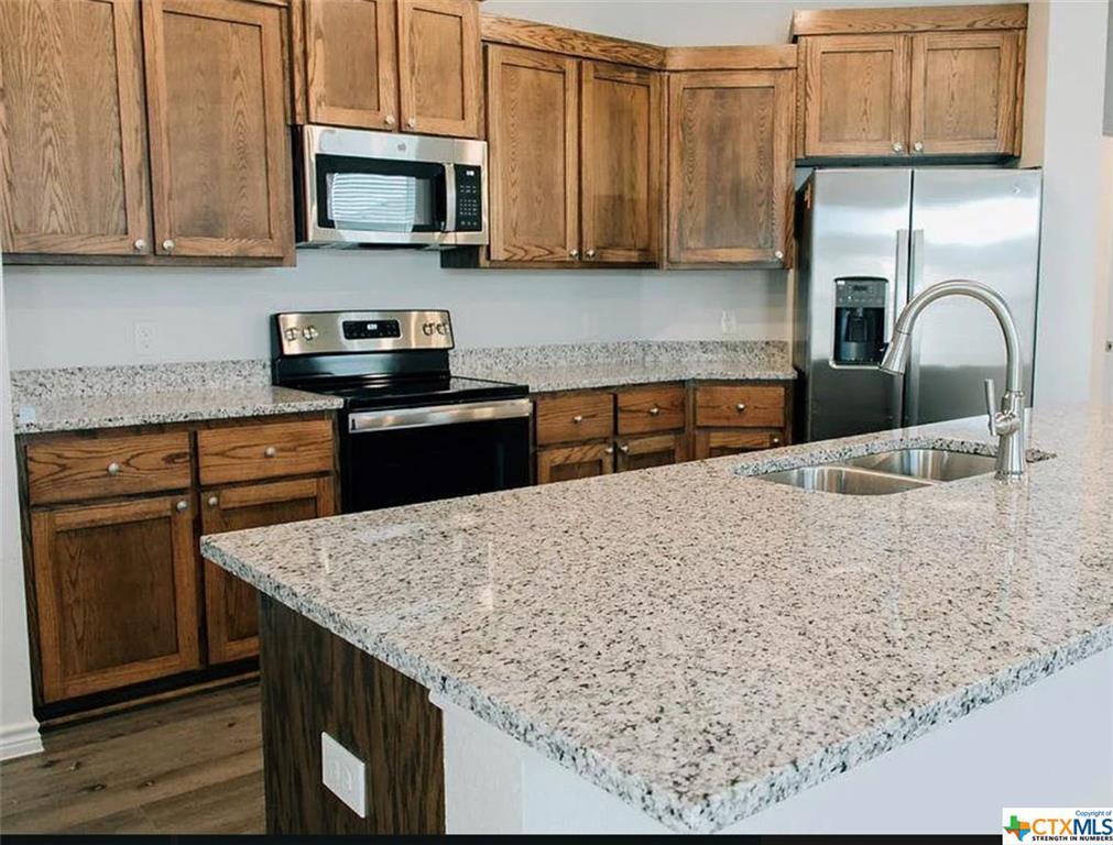 Building Photo - 8503 Glade Dr