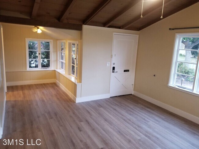Building Photo - 1 br, 1 bath House - 370 Aster