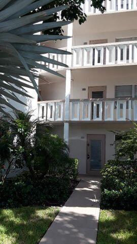 Foto del edificio - 333 Southampton B