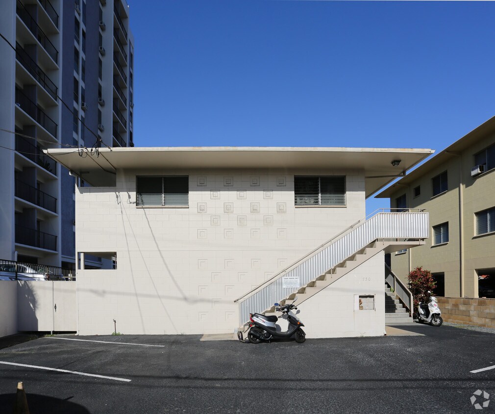 Building Photo - 730 Alder St