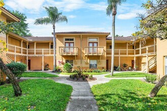 Building Photo - 312 West Dr