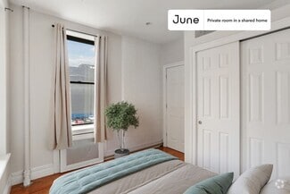 Building Photo - Private bedroom in 2 bed/1 bath Home