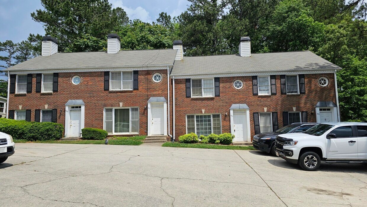 Foto principal - 4415 Redgate Rd