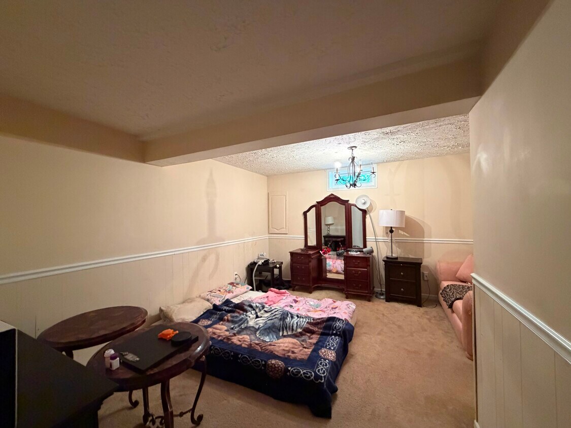 Foto del edificio - 8316 Brookvale Ct