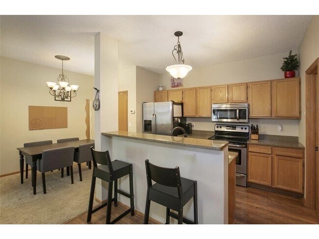 Building Photo - 8460 Kimball Dr