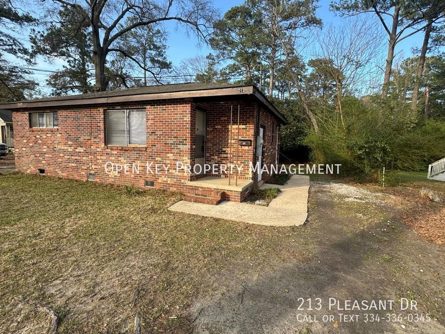 Primary Photo - 213 Pleasant Rd