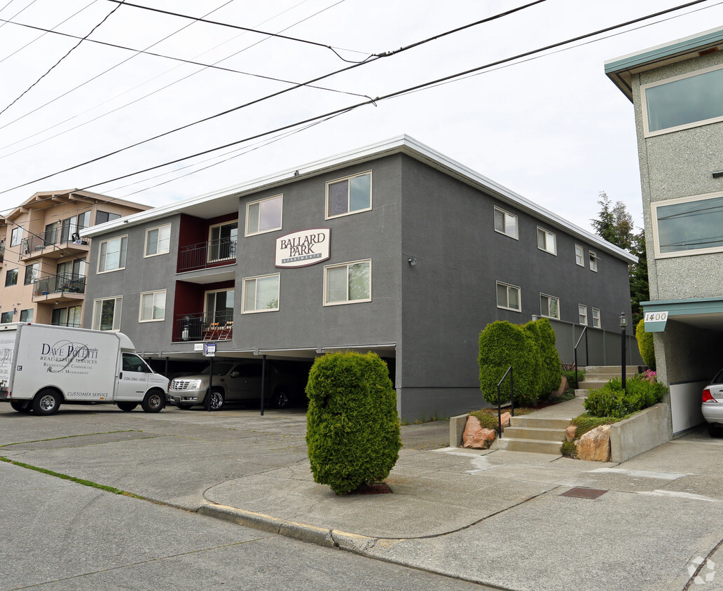 Foto del edificio - Ballard Park Apartments