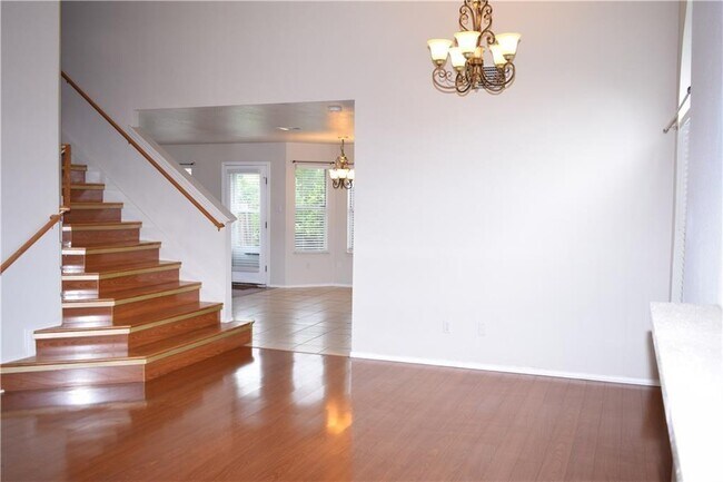 Building Photo - 1514 Sundance Dr