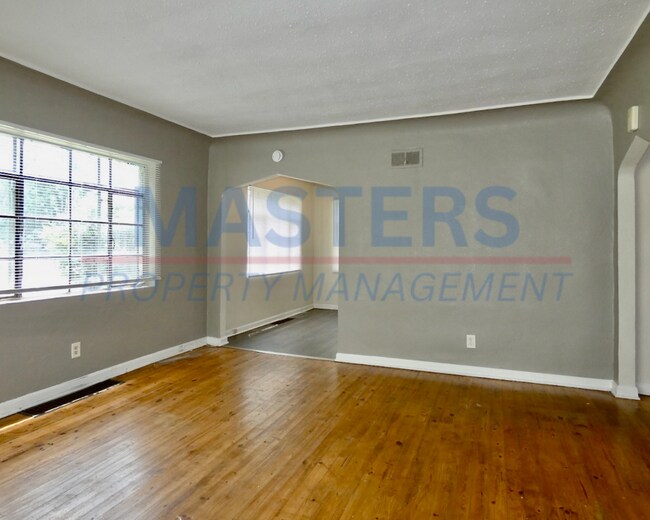Foto del edificio - 2 Bed 1 Bath House