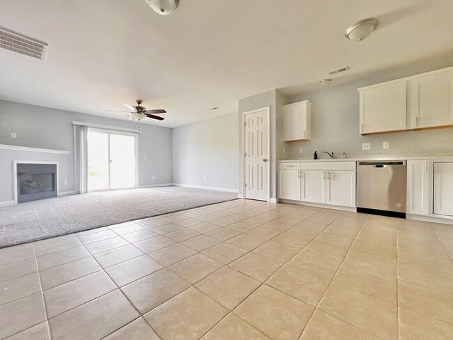 Building Photo - 2 BR 2 BA in Holly Ridge