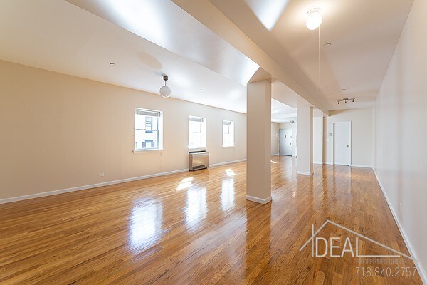 Primary Photo - 41 South 5th Street #B7R