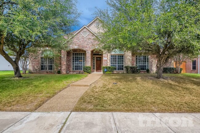 Foto del edificio - 1529 Rusticwood Dr