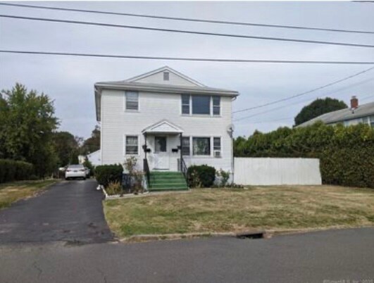 Primary Photo - 225 Oakland Ave