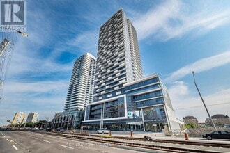 Building Photo - 5105 Hurontario St