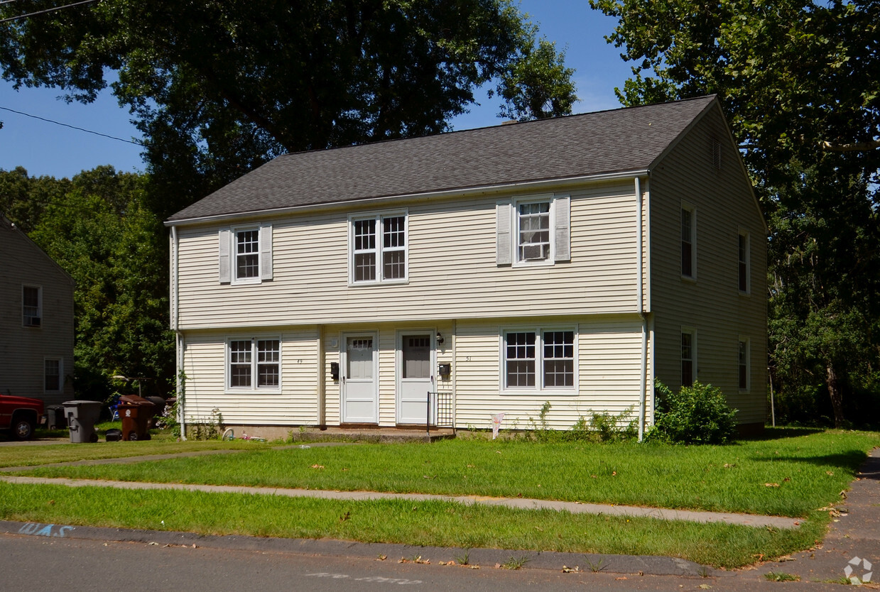 Building Photo - Green Valley Village