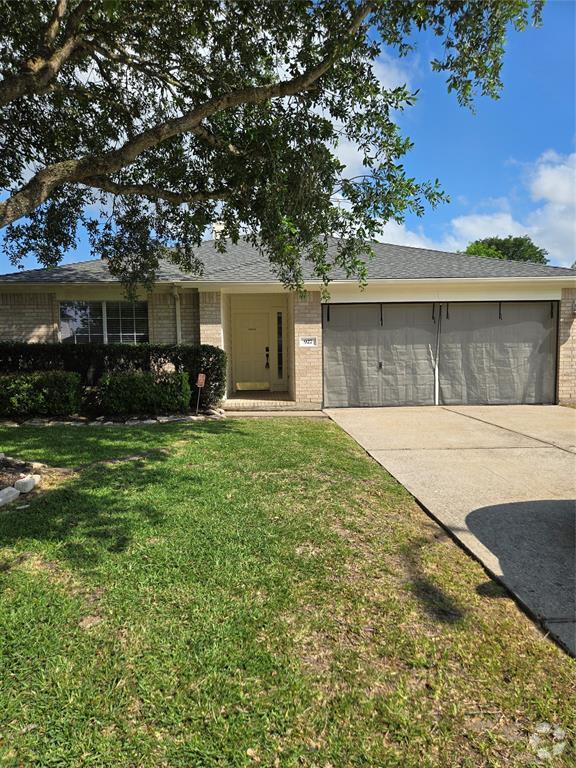 Building Photo - 927 Chase Lock Dr