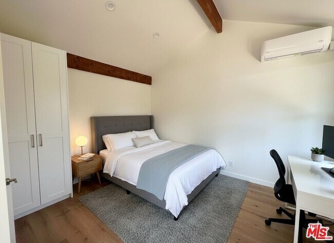 Foto del edificio - 1813 N Edgemont St