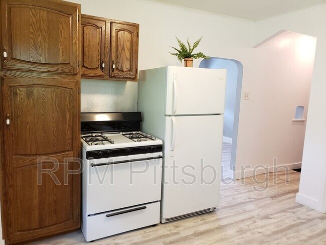 Foto del edificio - 1529 Lime Hollow Rd