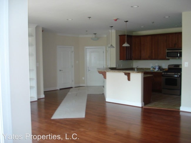Building Photo - 1801 Berry Ridge Dr