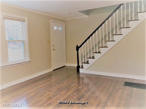 Building Photo - 2 br, 1 bath Townhome - 91 Brooks St