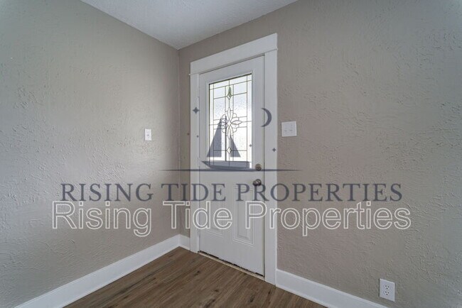 Foto del edificio - 1238 Colwick Dr
