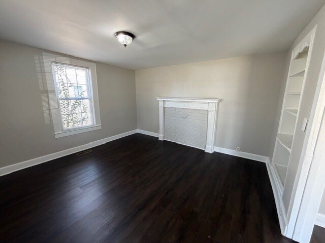 Building Photo - 1335 Thurmond St