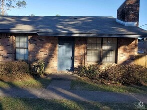 Building Photo - 3334 Pine Forest Rd