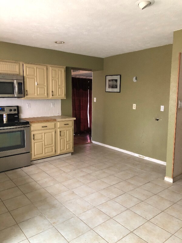 Foto del edificio - 3404 Livingston Ln