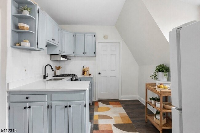 Foto del edificio - 676 Chestnut St