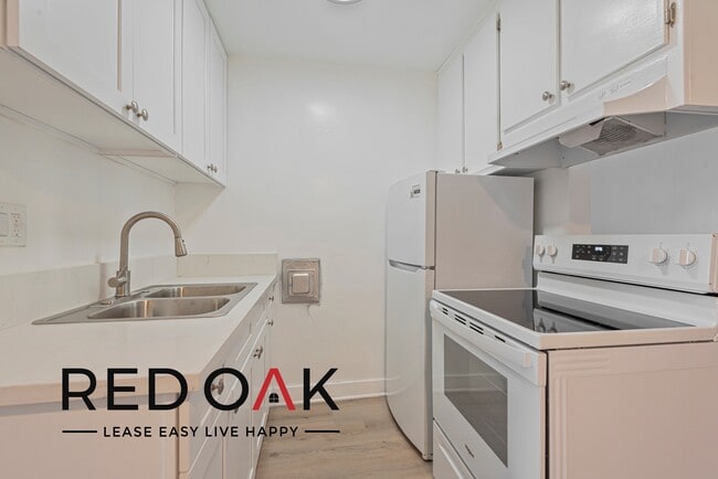 Foto del edificio - ~$300 OFF Each Month~ Delightful One Bedro...