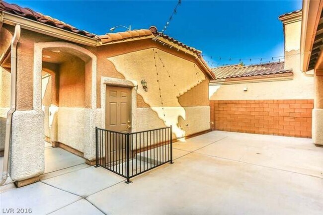 Foto del edificio - Southwest Three Bedroom Home!!!