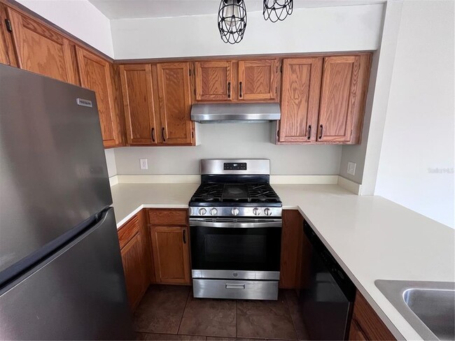Foto del edificio - 8307 Waterview Way