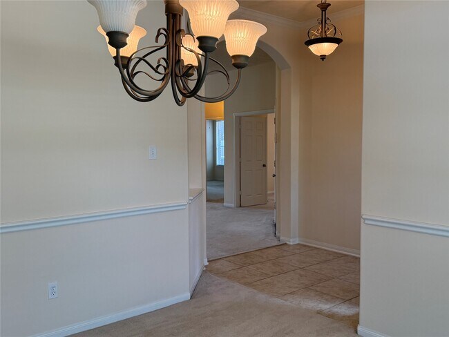 Foto del edificio - 10727 Gilford Crest Dr