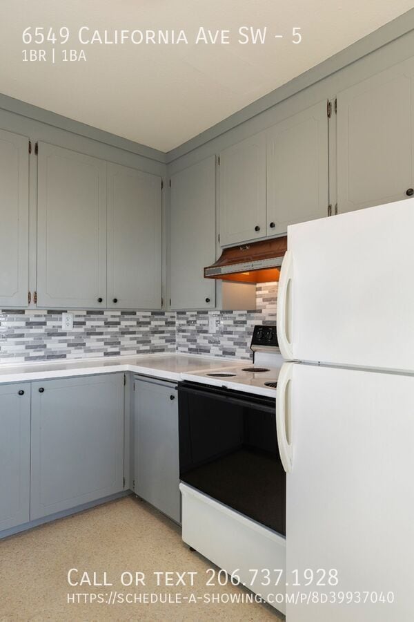 Building Photo - 6549 California Ave SW